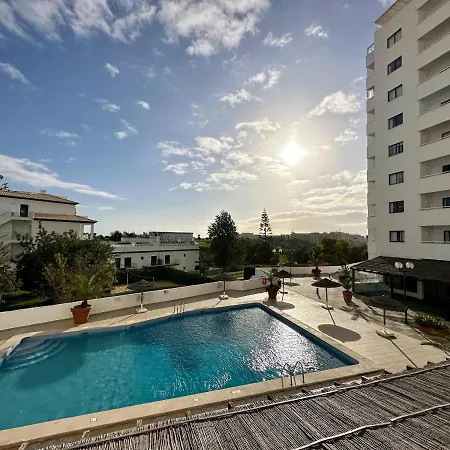 Hopstays Olympics - In Janelas Do Mar Apartment